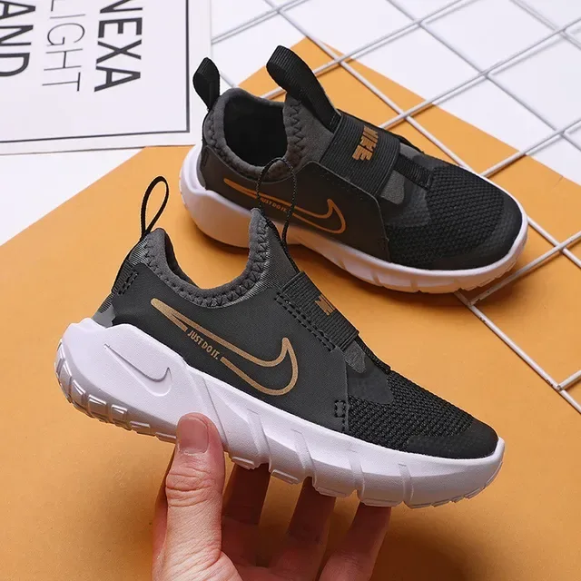 Nike Blue Black Slip-On Mesh Upper Lifestyle Sneakers 8