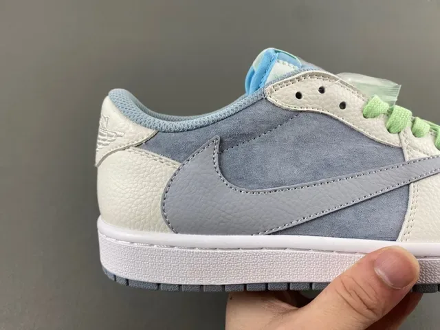 Nike Blue Green Low-Top Multi-Material Upper Lifestyle Sneakers 3