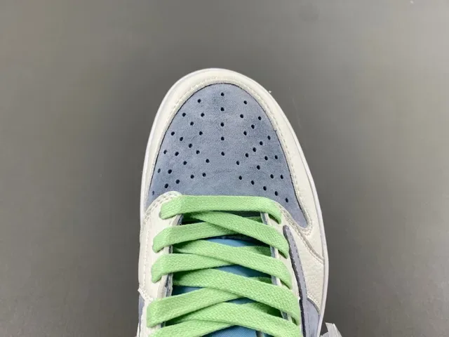 Nike Blue Green Low-Top Multi-Material Upper Lifestyle Sneakers 4