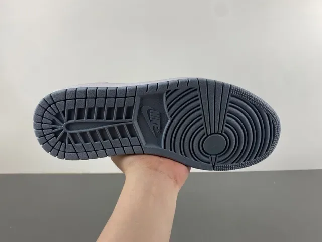 Nike Blue Green Low-Top Multi-Material Upper Lifestyle Sneakers 7