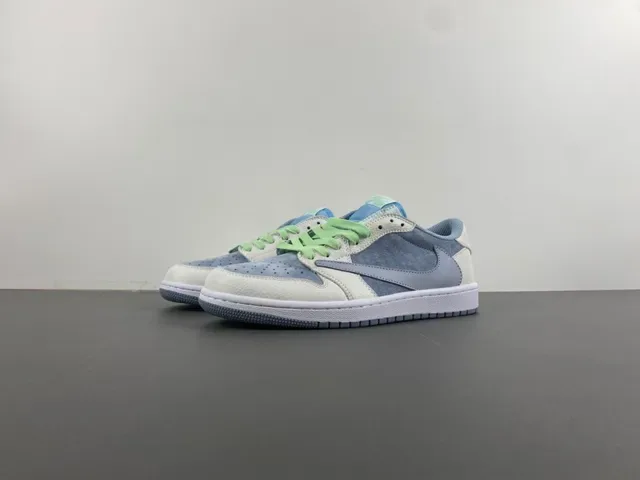 Nike Blue Green Low-Top Multi-Material Upper Lifestyle Sneakers 9