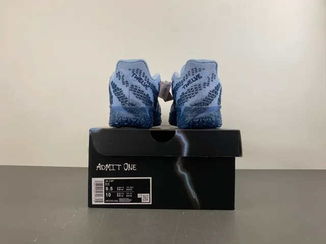 Nike Blue Navy Knit Upper Geometric Pattern Basketball Shoes 17