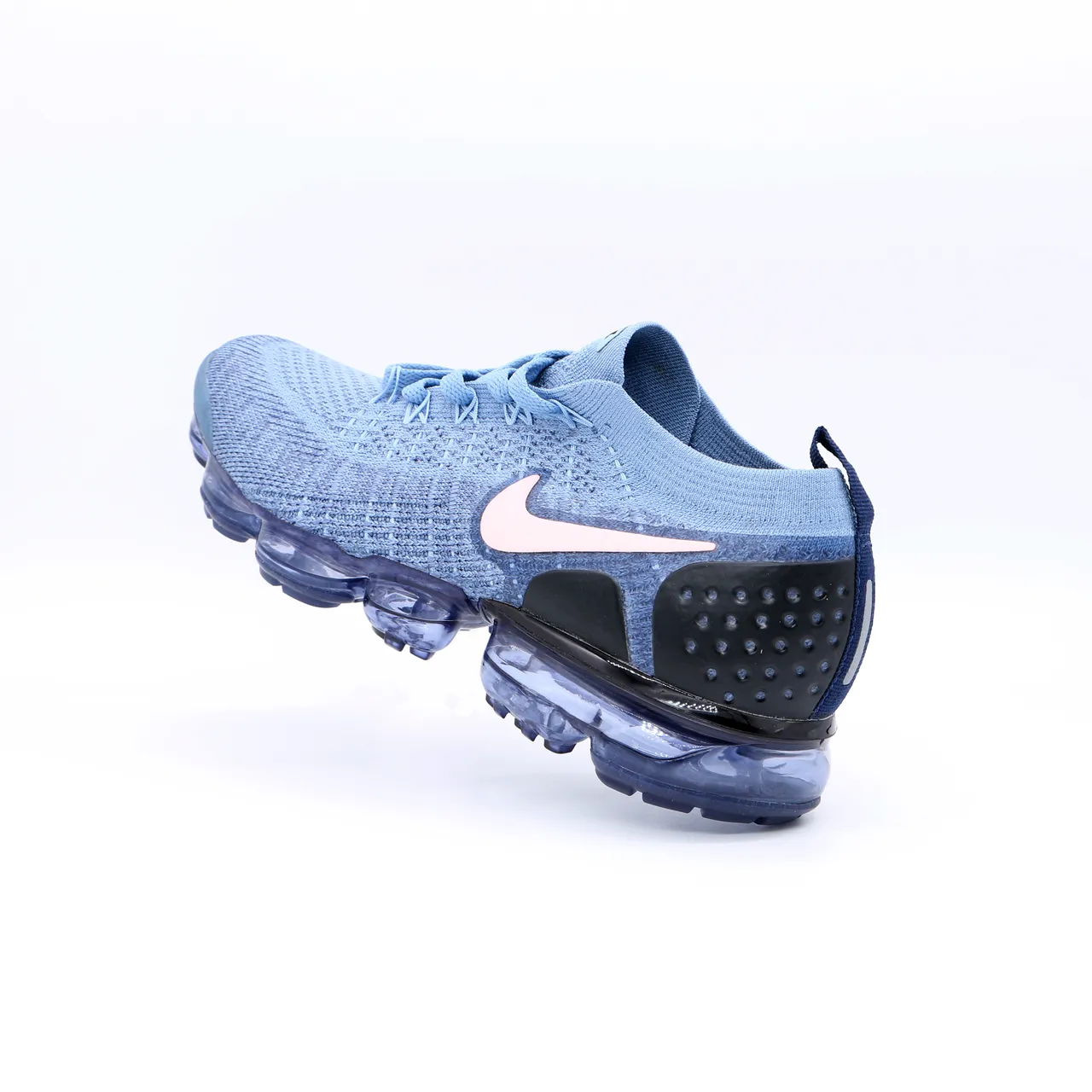 Nike Blue Pink Flyknit Upper Visible Air Cushioning Lifestyle Sneakers 8