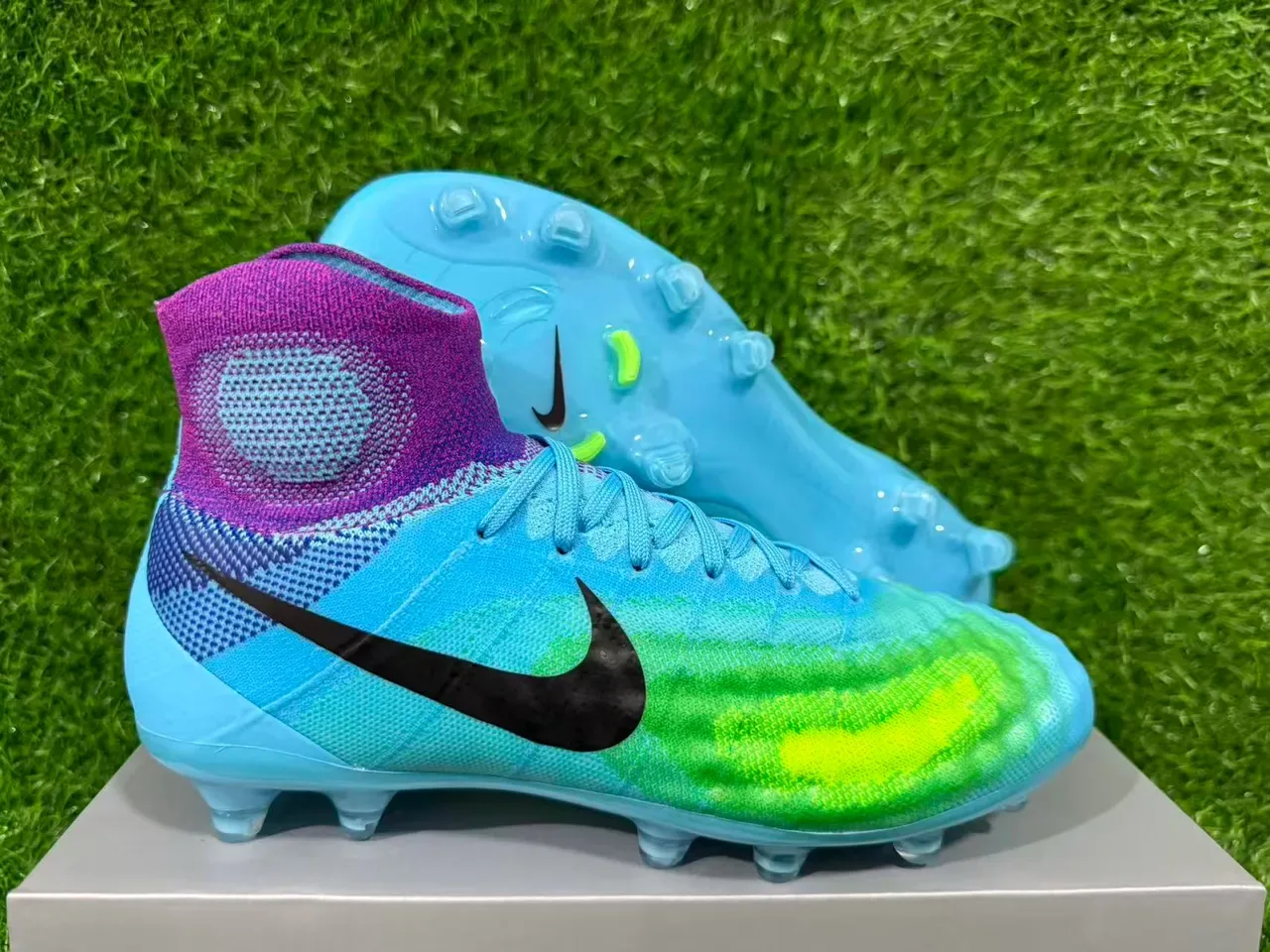 Nike Azul e Roxo Sock-Fit Knit Upper Translucente TPU Cage Firm-Ground Sapatos de Futebol 9