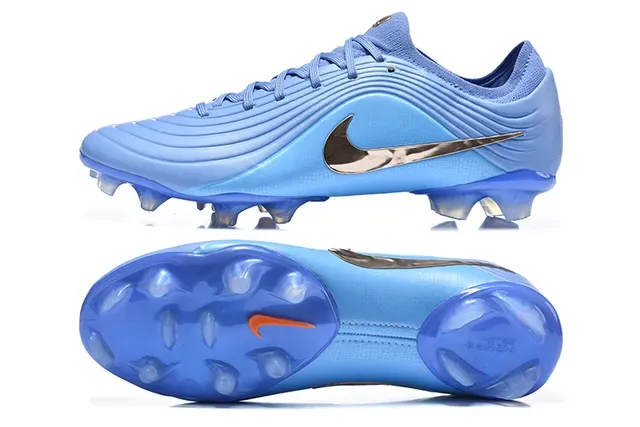 Nike أزرق فضي أعلى مصنع مع أضلاع Swoosh ميتاليك أحذية كرة قدم للأرضية الصلبة 9