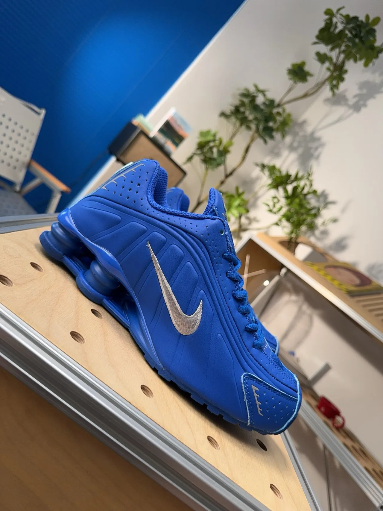 Nike Blue Silver Shox Column Cushioning Synthetic Molded Upper Lifestyle Sneakers 3