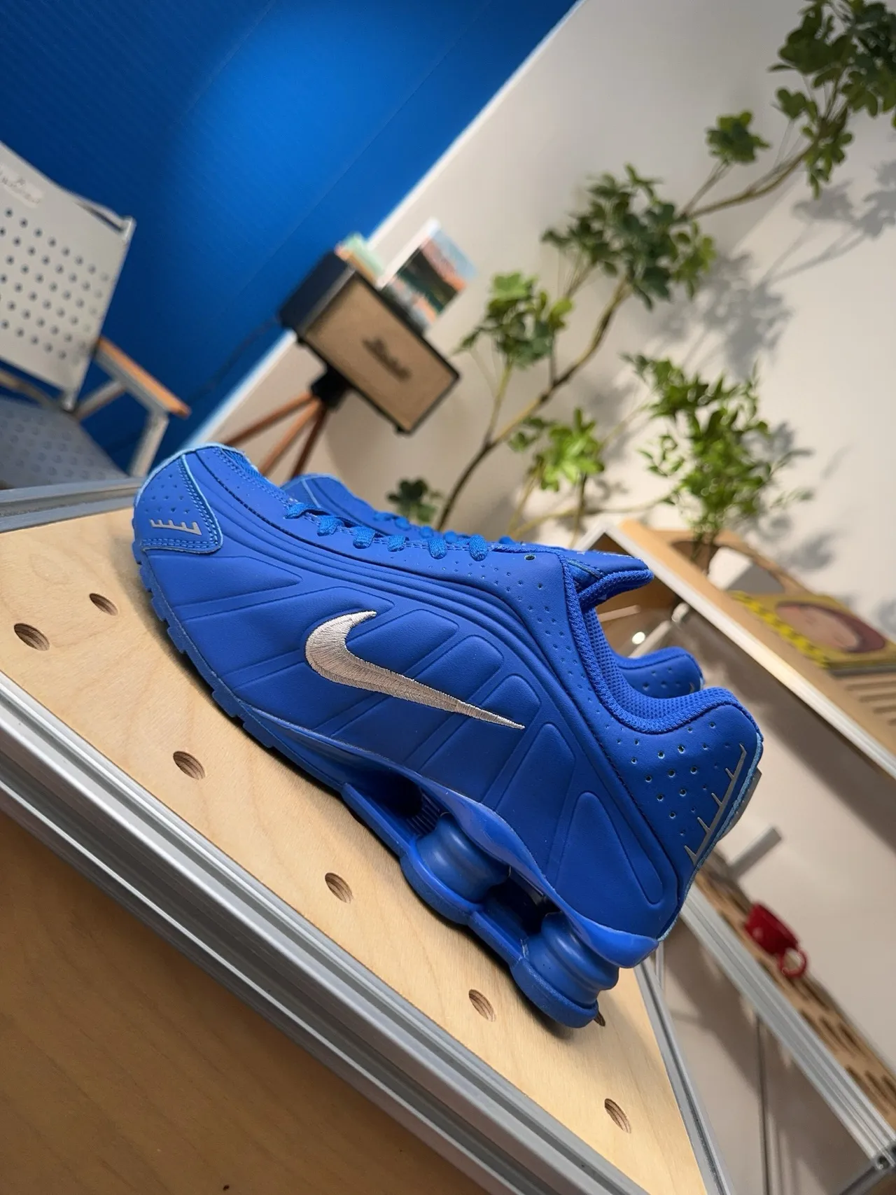 Nike Blue Silver Shox Column Cushioning Synthetic Molded Upper Lifestyle Sneakers 4