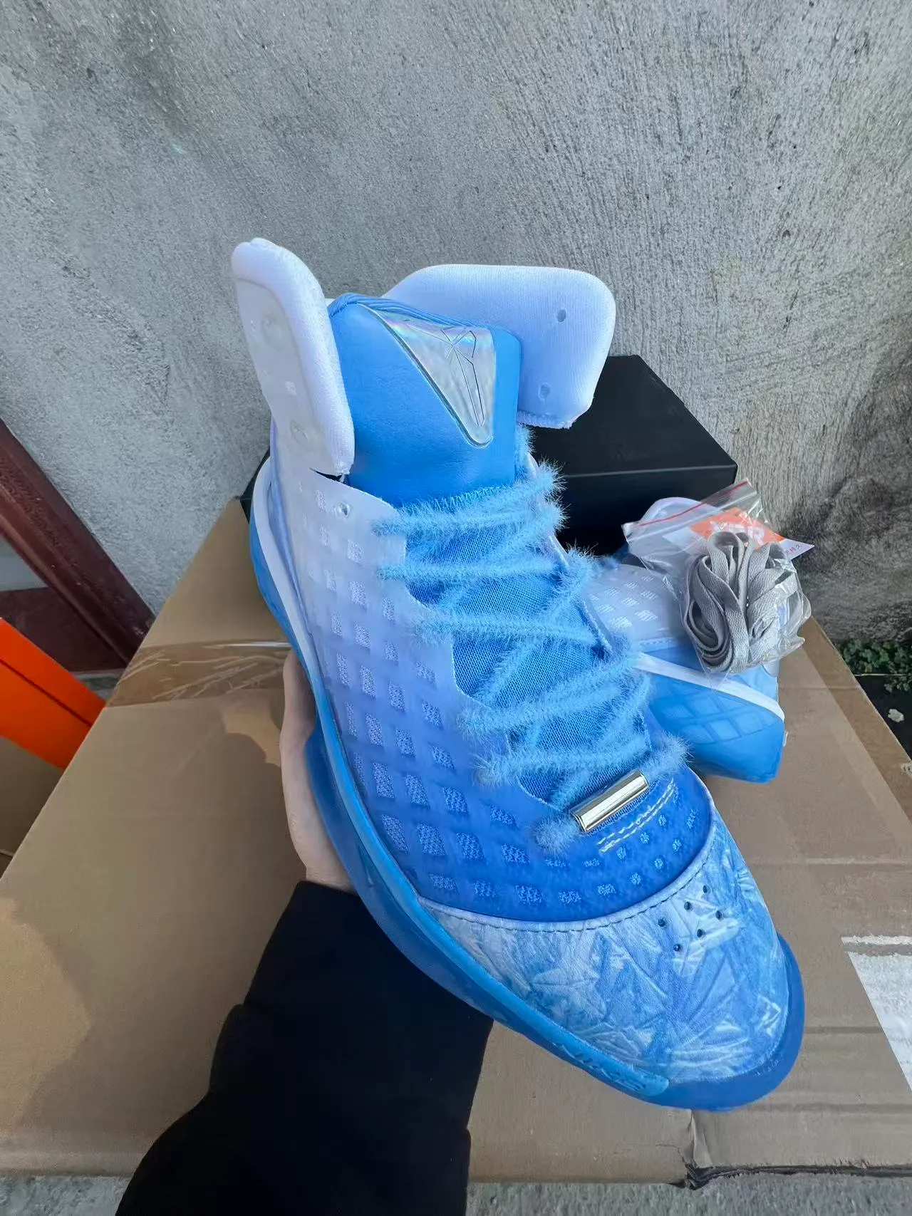 Nike Blue White High-Top Translucent Cage Upper Basketball Shoes 2