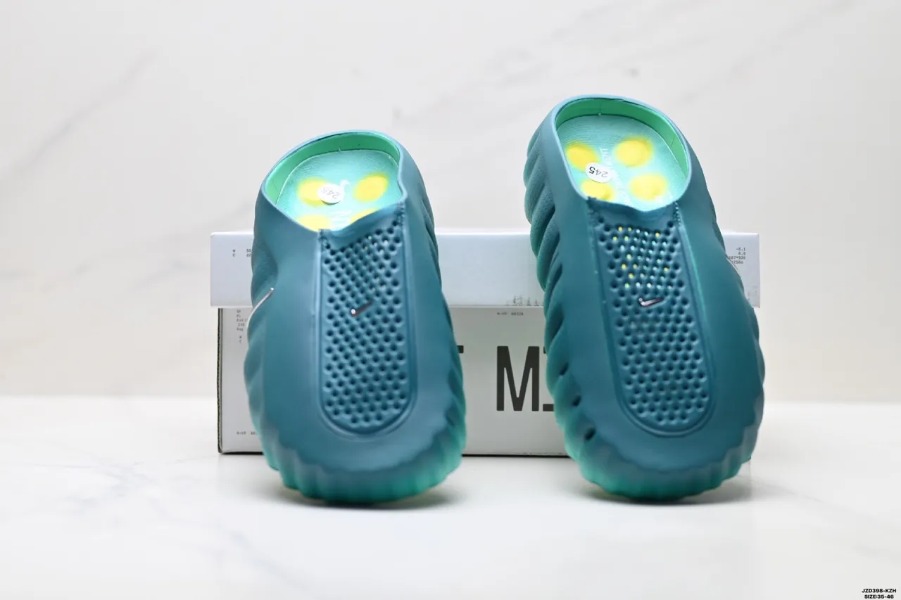Nike Blue Yellow Molded Monolithic Upper Perforated Vamp Clog 7