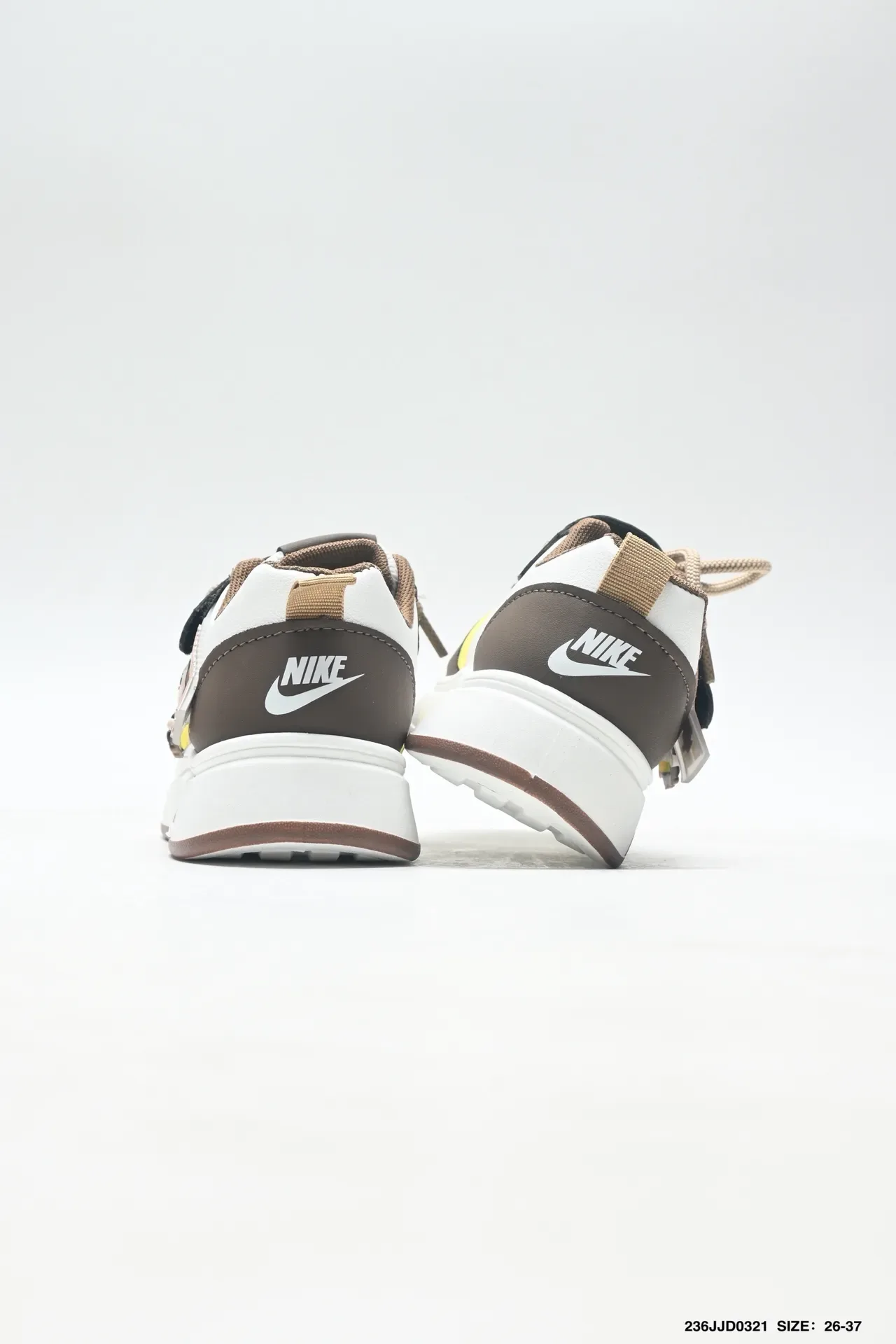Nike Burgundy White Hybrid Lace-and-Strap Closure Cartoon Character Charm Embellishments Sneakers 8