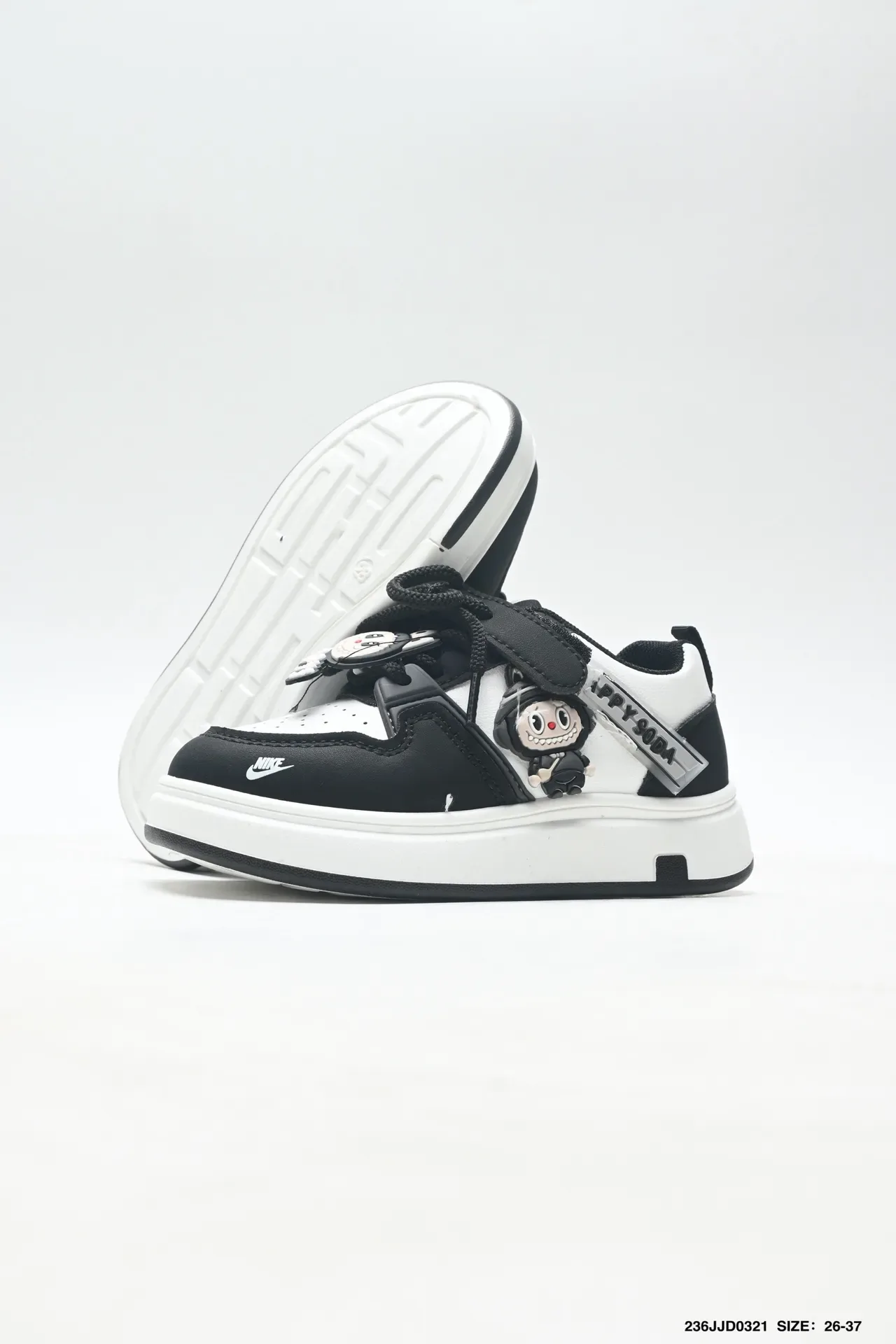 Nike Burgundy White Hybrid Lace-and-Strap Closure Cartoon Character Charm Embellishments Sneakers 12