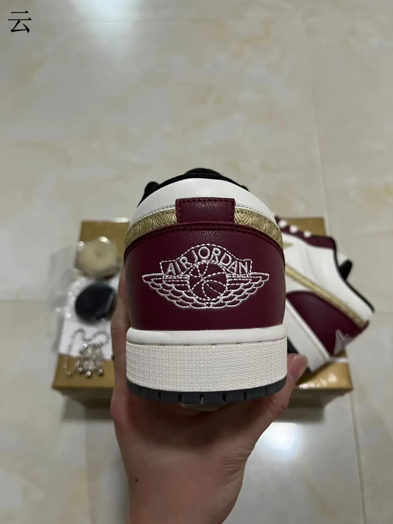 Nike Burgundy White Low-Top Silhouette Leather Upper Lifestyle Sneakers 6