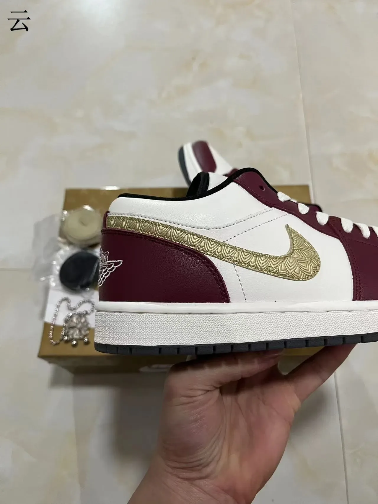 Nike Burgundy White Low-Top Silhouette Leather Upper Lifestyle Sneakers 7
