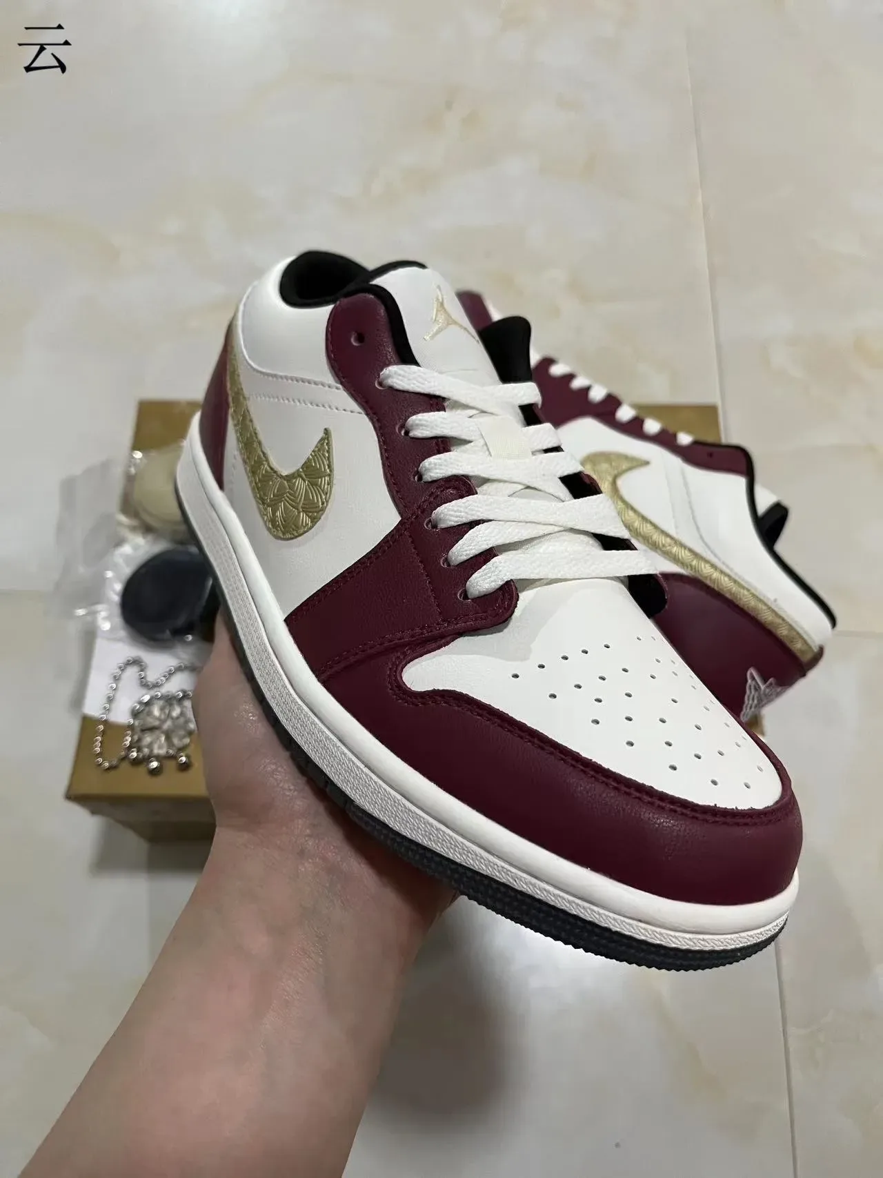 Nike Burgundy White Low-Top Silhouette Leather Upper Lifestyle Sneakers 12