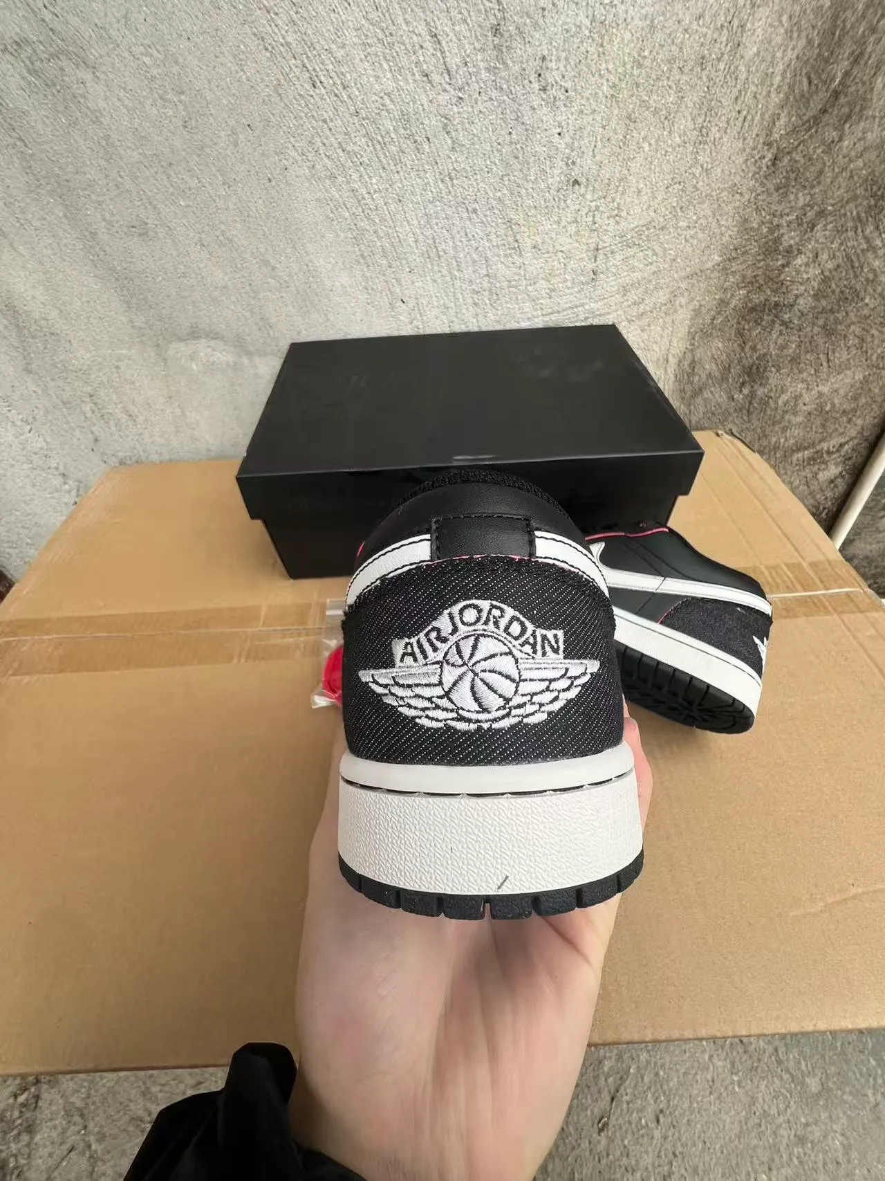 Nike Dunk Low Black White Pink Stitching Lifestyle Sneakers 9