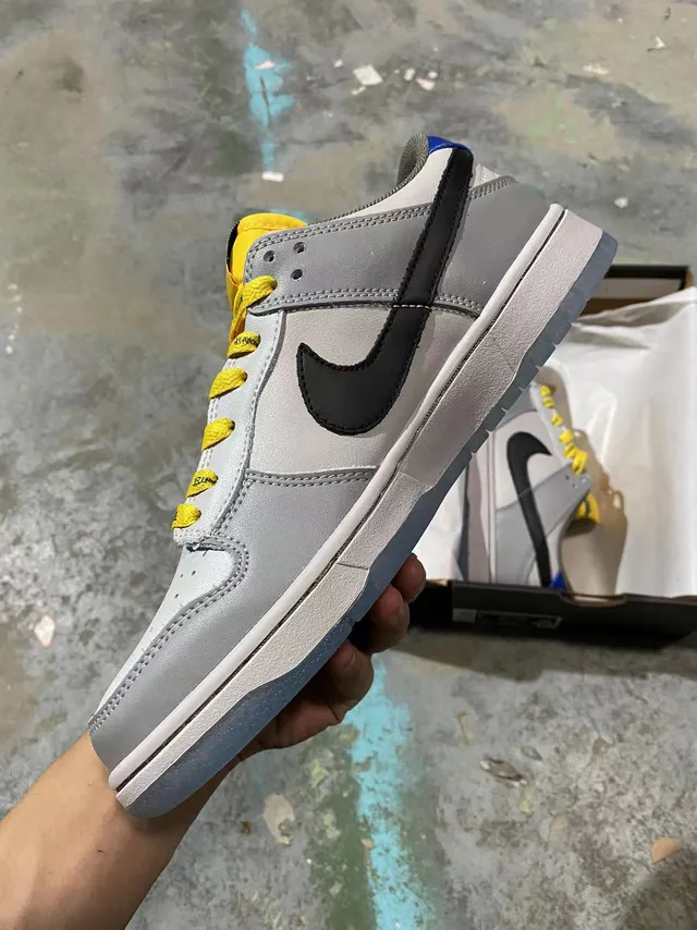 Nike Dunk Low Gris Noir Jaune Bleu Chaussures de Skateboard 4