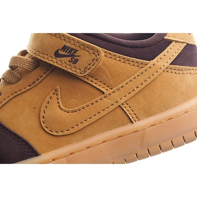 Nike Dunk Low Lifestyle Sneakers 21