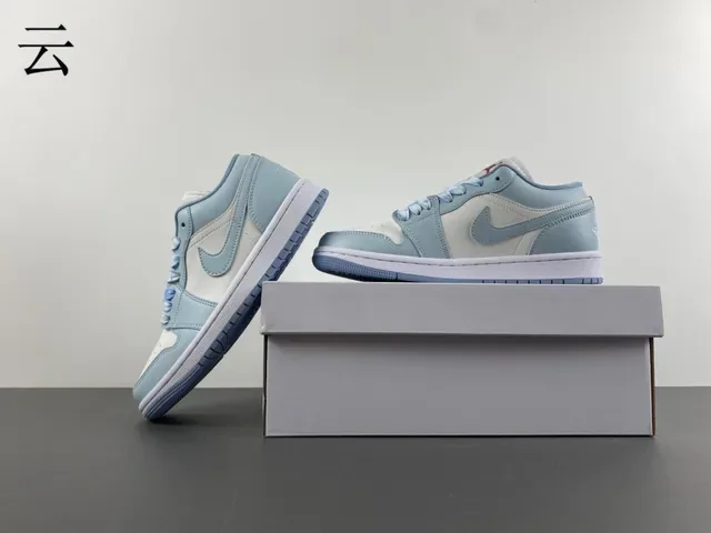 Nike Dunk Low Light Blue and Cream Lifestyle Sneakers 14