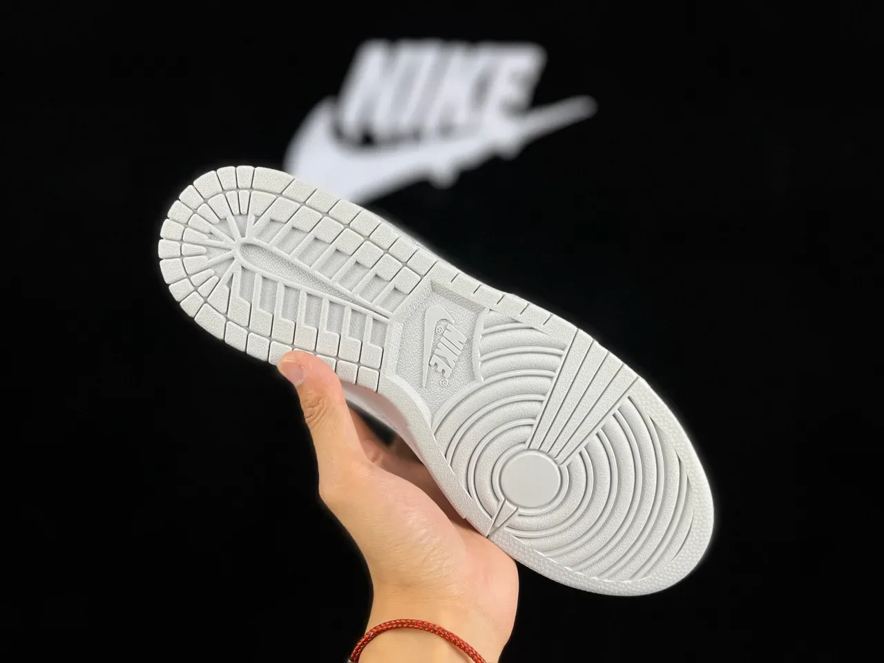 Nike Dunk Low Light Gray White Lifestyle Sneakers 2
