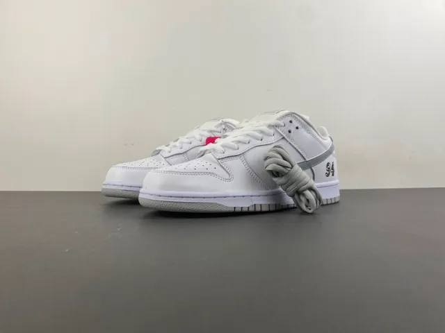 Nike Dunk Low Supreme '94 White Gray Lifestyle Sneakers 10