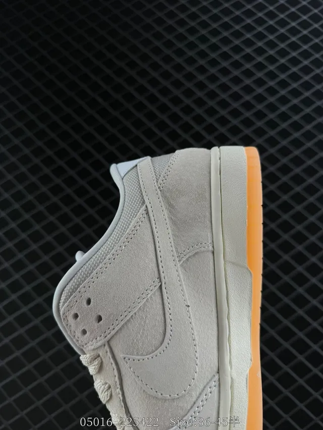 Nike Dunk SB Low Chaussures De Skateboard En Daim Beige Marron Avec Langue Rembourrée 3