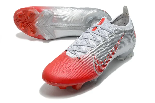 Nike Sapatos de futebol dourados pretos com overlay metálico de malha base para solo firme 13