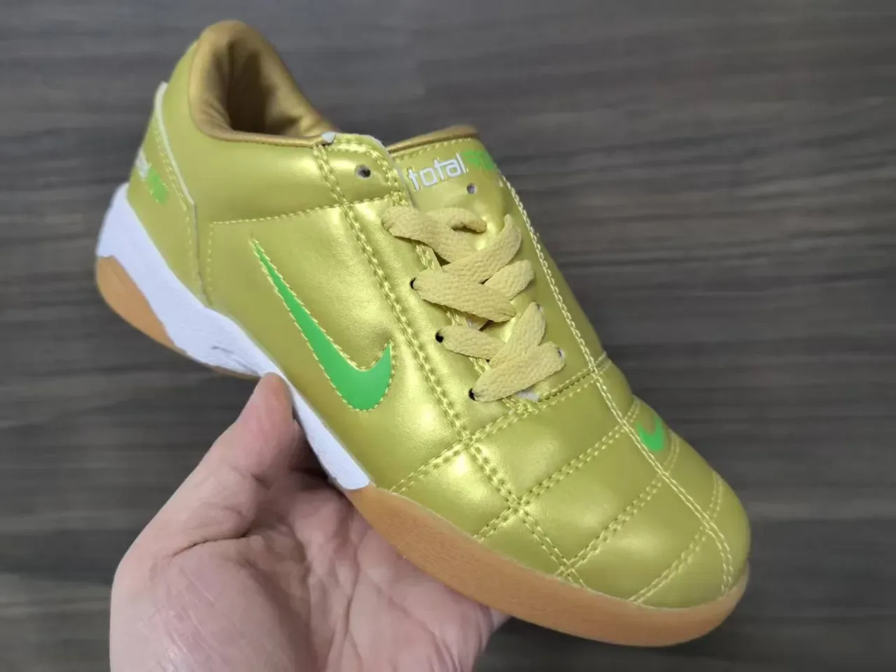 Nike Gold Green Metallic Quilted Upper Swoosh Branding Indoor Soccer Shoes 8
