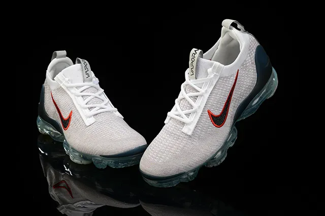 Nike Gray Blue Knit Upper Visible Air Cushioning Lifestyle Sneakers 5
