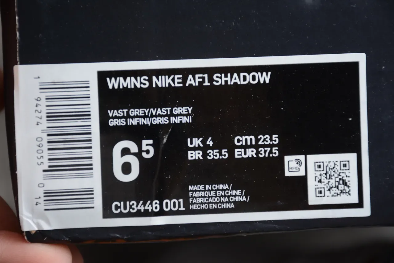Nike Gray Orange Low-Top Platform Sole Lifestyle Sneakers 3