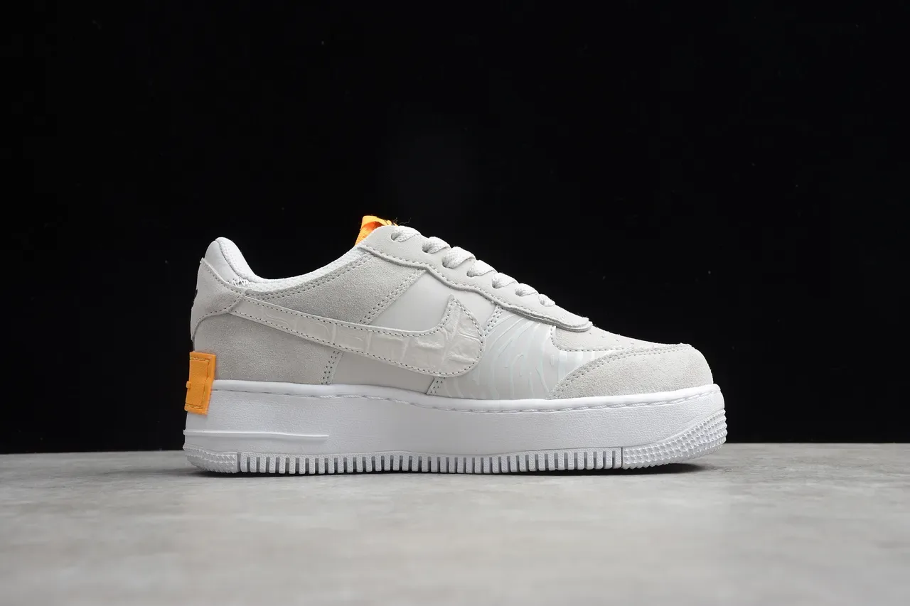 Nike Gray Orange Low-Top Platform Sole Lifestyle Sneakers 15
