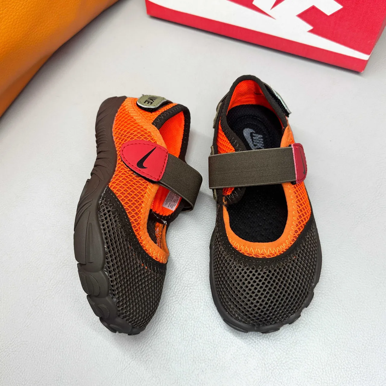 Nike Verde Preto Malha Superior Tirante Velcro Único Mary Jane Sapatos 17