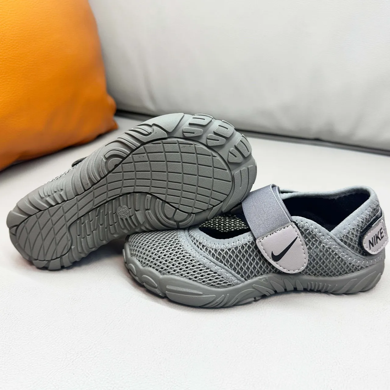 Nike Verde Preto Malha Superior Tirante Velcro Único Mary Jane Sapatos 19
