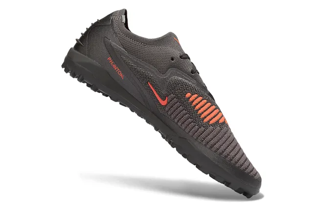 Nike Gripknit Turf Dark Gray Orange Turf Zapatos de fútbol 2