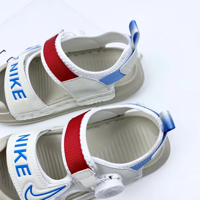 Nike Kids Multi-Strap Rotary Dial Casual Sandals 9