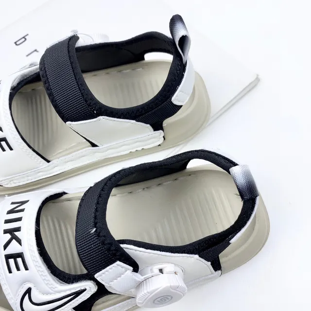 Nike Kids Multi-Strap Rotary Dial Casual Sandals 18