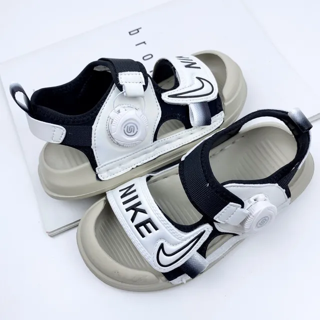 Nike Kids Multi-Strap Rotary Dial Casual Sandals 20