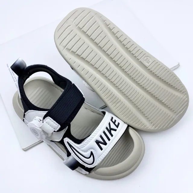 Nike Kids Multi-Strap Rotary Dial Casual Sandals 23