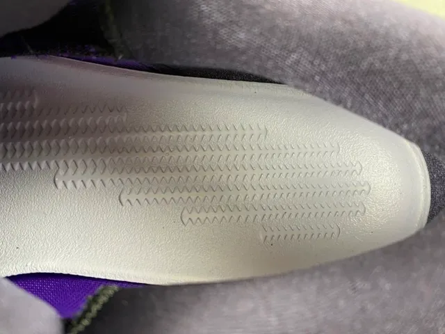 Nike Kobe Basketball Shoe Purple Black Silver Basketball Shoes 8