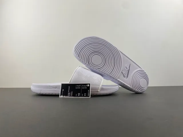 Nike Kobe Slide White Textured Strap Slipper 7