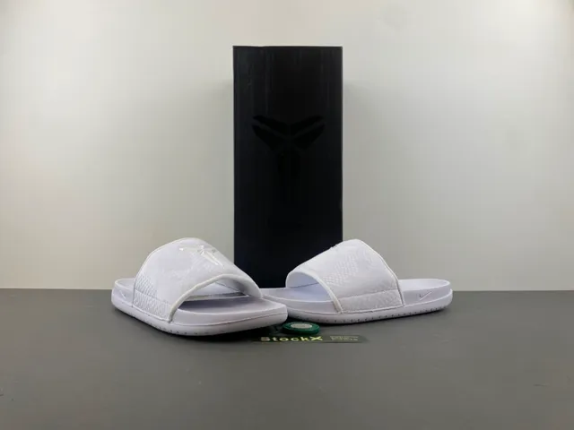 Nike Kobe Slide White Textured Strap Slipper 8