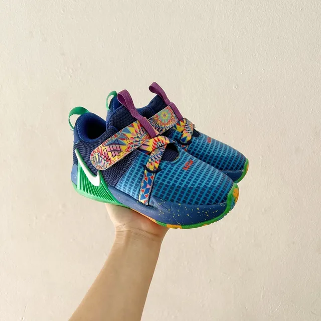 Nike LeBron Witness VII Blue Green Purple Basketball Shoes 17