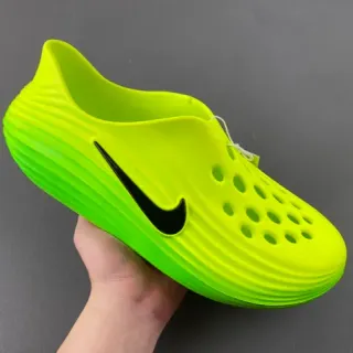 Nike Mayfly Run নিয়ন লাইম সবুজ মোল্ডেড ফোম ক্লগ