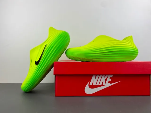 Nike Mayfly Run Neón Verde Lima Espuma Moldeada Zueco 12