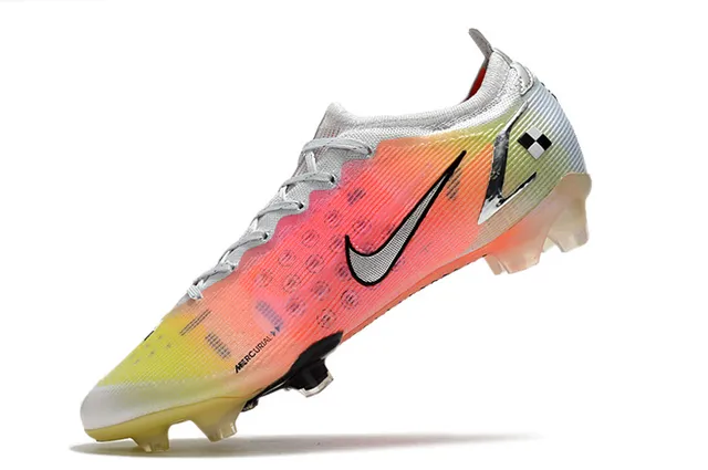 Nike Mercurial Vapor Gradient de plusieurs couleurs chaussures de football à crampons 11