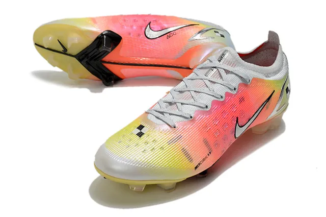 Nike Mercurial Vapor Gradient de plusieurs couleurs chaussures de football à crampons 13