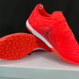 Nike Orange Black Molded Synthetic Upper Textured Wave-Pattern Overlay Indoor Soccer Shoes