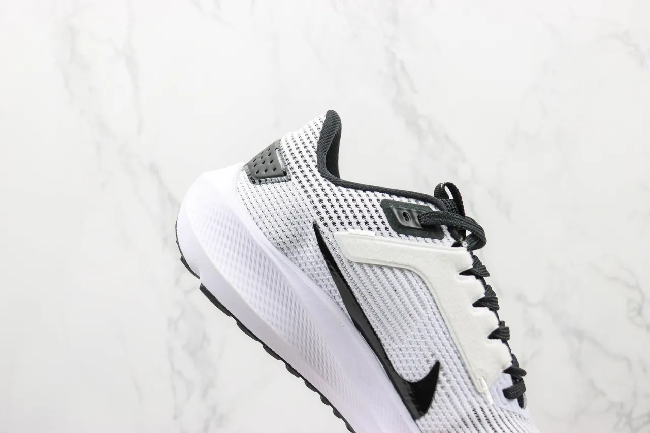 Nike Pegasus 40 White Black Running Shoes 5