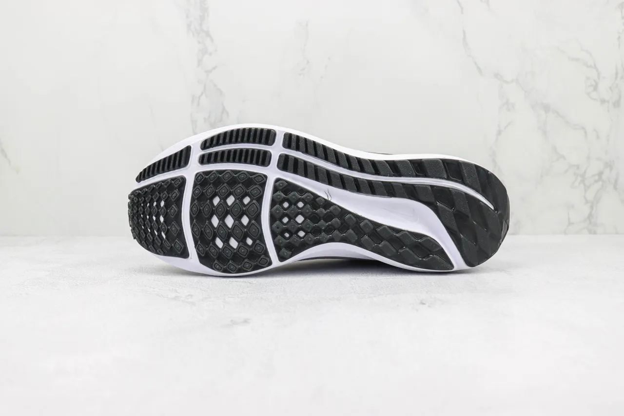 Nike Pegasus 40 White Black Running Shoes 8