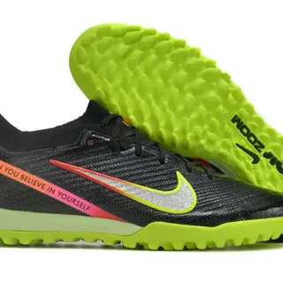 Nike Phantom GT काले हरे कम-कट बुनकर ऊपरी कॉनिकल स्टड्स टर्फ फुटबॉल जूते