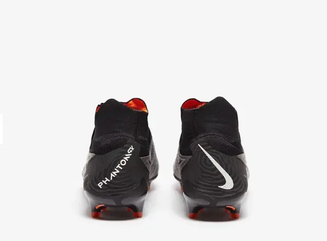 Nike Phantom GT أسود/برتقالي عالي القطع ملائمة الجوارب السطح العلوي أرض صلبة أحذية كرة قدم 3